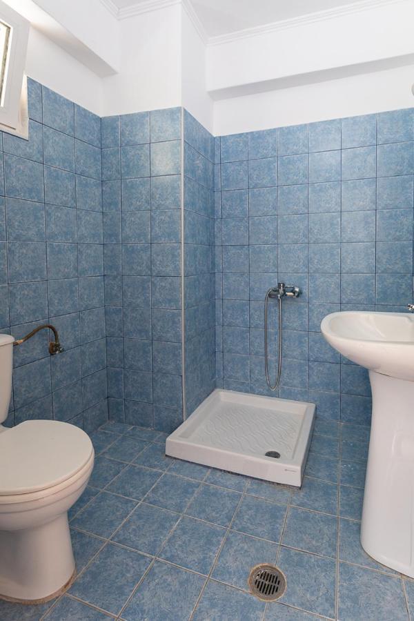 Plastiras Sea View Apartments أرخانجلوس المظهر الخارجي الصورة